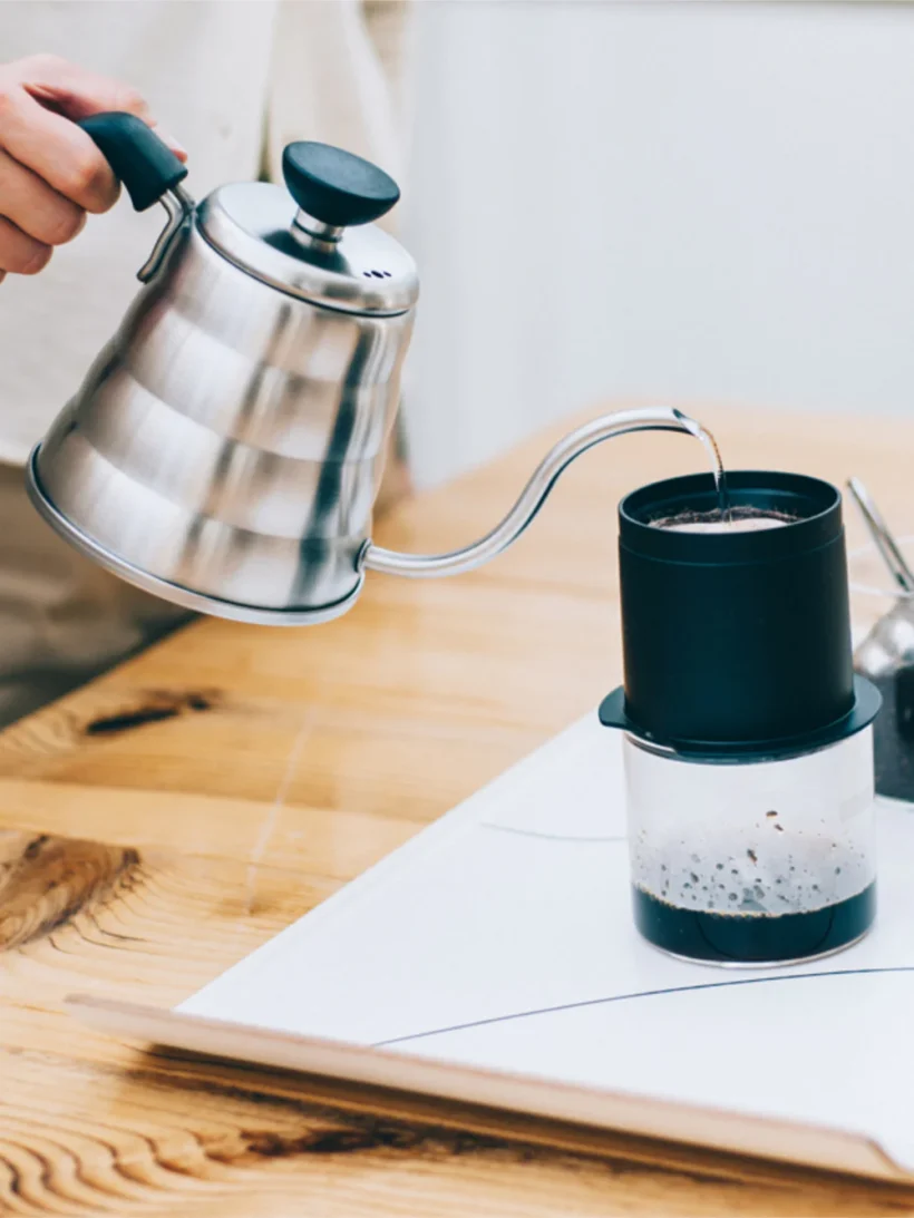 hario_vkb-70hsv_buono-kettle_700ml_pourover