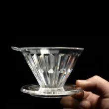 timemore_crystal-eye-dripper-plastic-01_clear_hand (1)